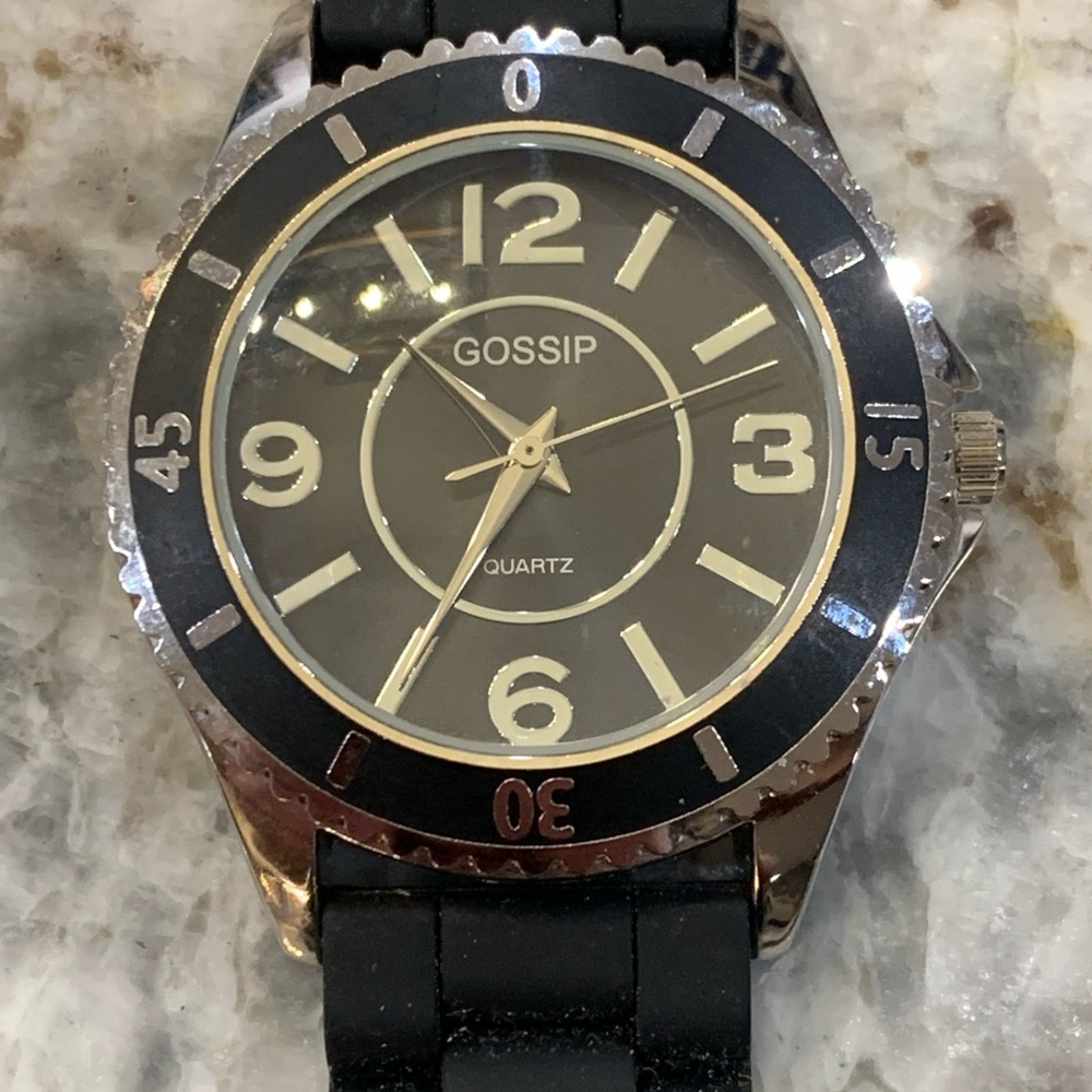 Women’s Gossip Watch Black Face Silver Toned Numerals And Accents. 2-piece Band